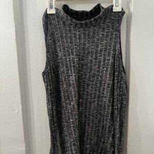 AMERICAN EAGLE XS Shoulder Cut Out High Neck Sweater